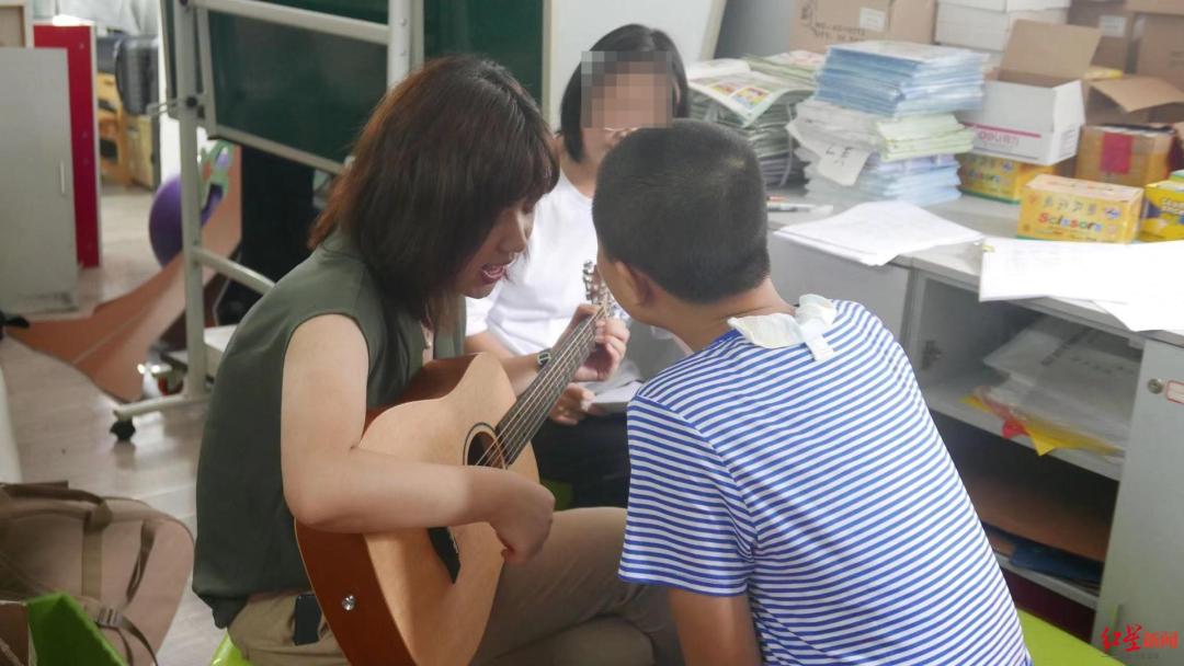 通過音樂聆聽、想象、演奏建立鏈接